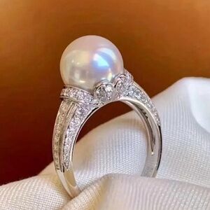 Silver Plated French Romantic Style Beauty Pearl Ring size 7